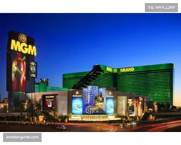 拉斯维加斯米高梅大花园场馆为迎接新赛季完成地板更换